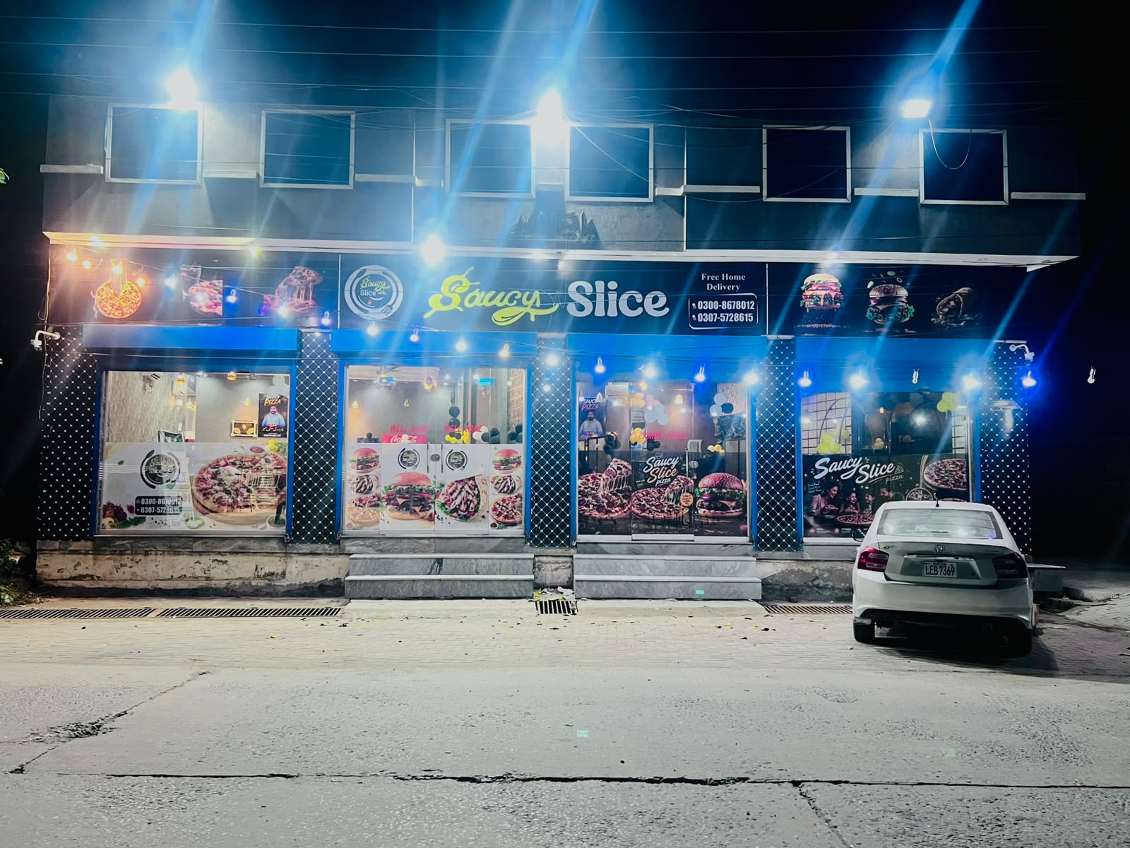 Saucy Slice public hall